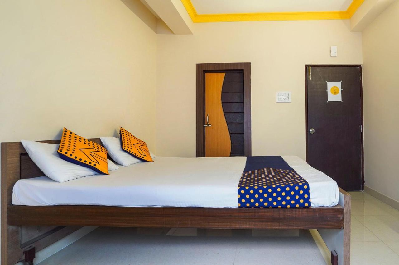 Hotel O Trisha Guest House Dum Dum Eksteriør billede