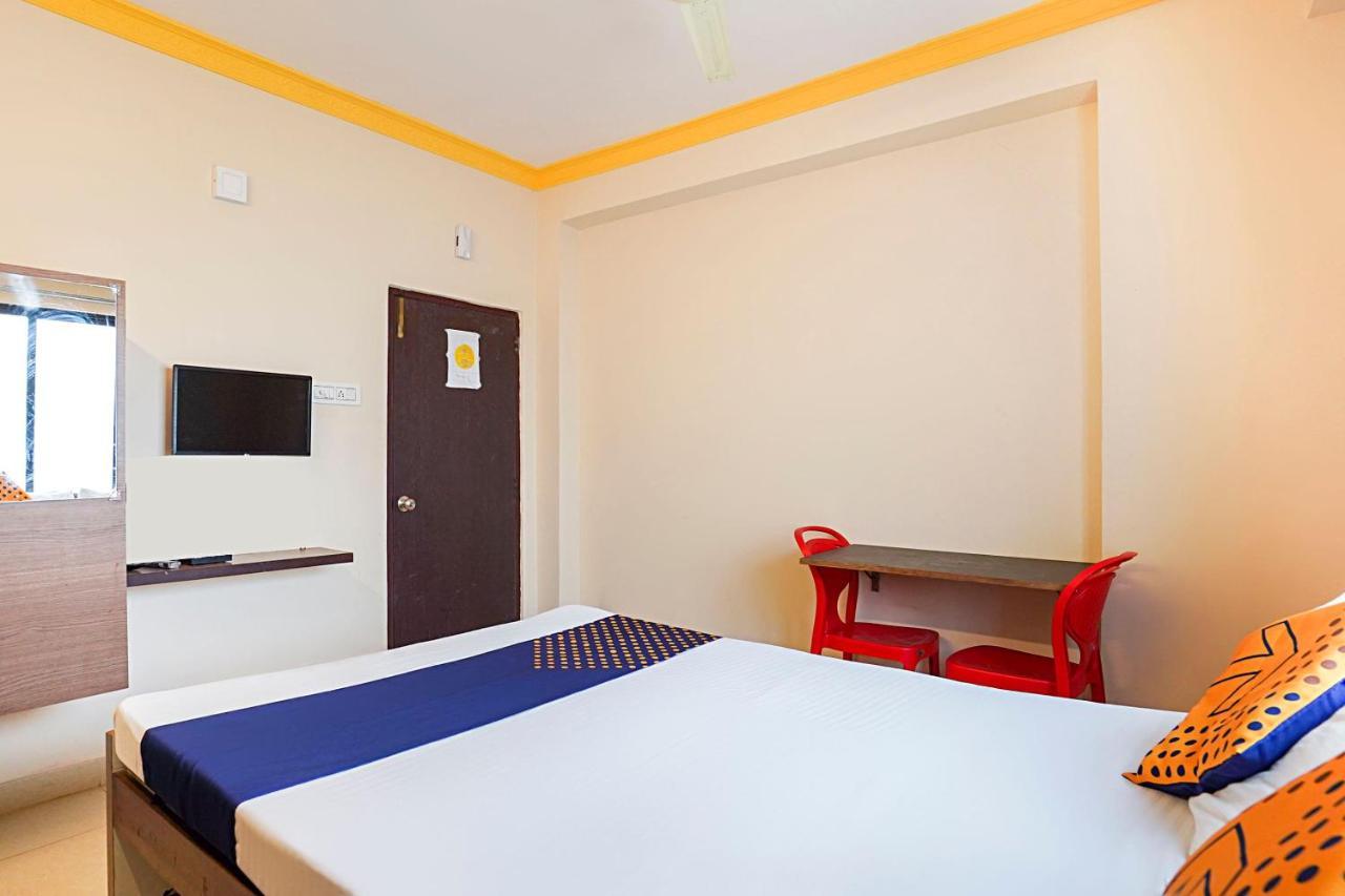 Hotel O Trisha Guest House Dum Dum Eksteriør billede